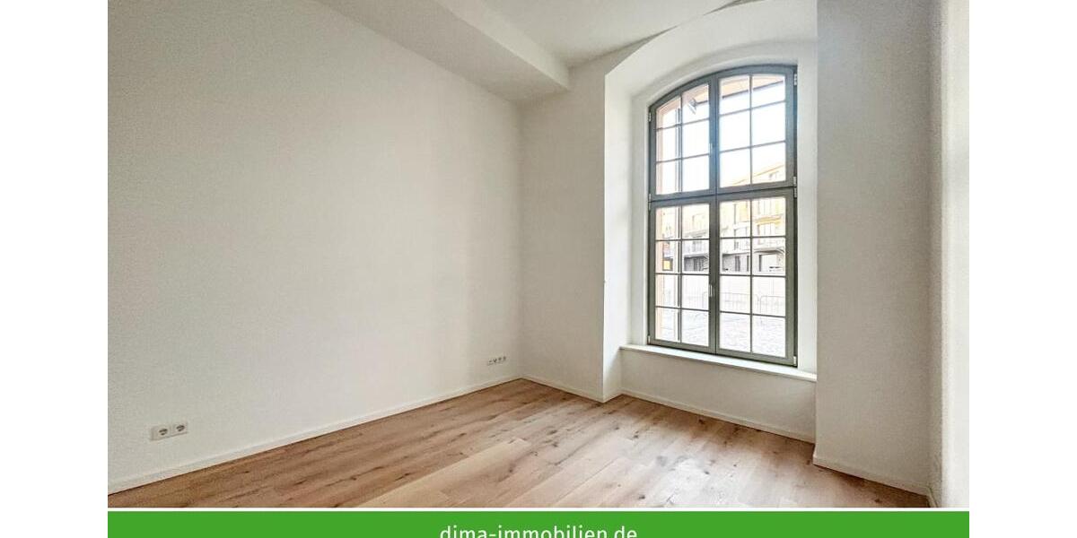 Erdgeschoßwohnung Schkeuditz - 4 Zimmer, 121 m&sup2;, 1.390&euro; | Angebot:23815976