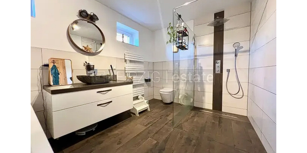 Einfamilienhaus Bad Dürrenberg - 6 Zimmer, 180 m&sup2;, 297.000&euro; | Angebot:25173035