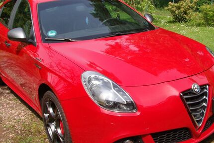 Alfa Romeo Giulietta 246.935 km 5.800 &euro; Köthen 06366