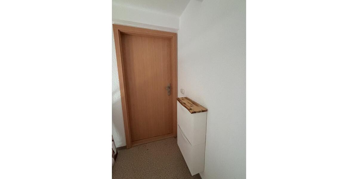 Dachgeschoßwohnung Braunsbedra Frankleben - 2 Zimmer, 35 m&sup2;, 450&euro; | Angebot:26431111
