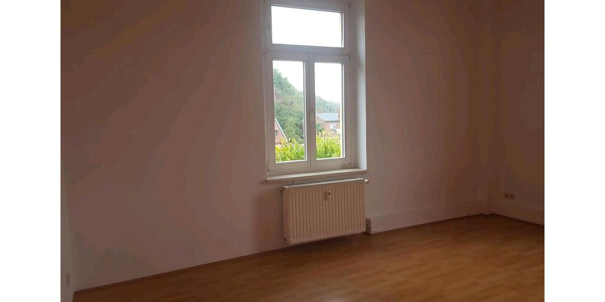 Etagenwohnung Wettin-Löbejün Löbejün - 3 Zimmer, 72 m&sup2;, 324&euro; | Angebot:24505478