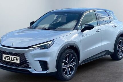 Lexus LBX