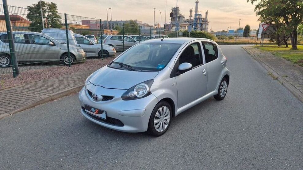 Aygo (X)