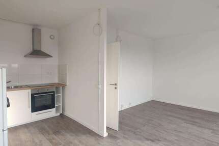 Wohnung Halle Silberhöhe - 1 Zimmer, 38 m&sup2;, 365&euro; | Angebot:26780364