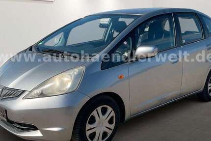Honda Jazz 125.302 km 2.799 &euro; Sandersdorf-Brehna 06796