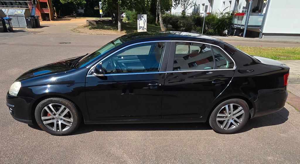 VW Jetta 198.500 km 3.400 &euro; Halle Saale 06108