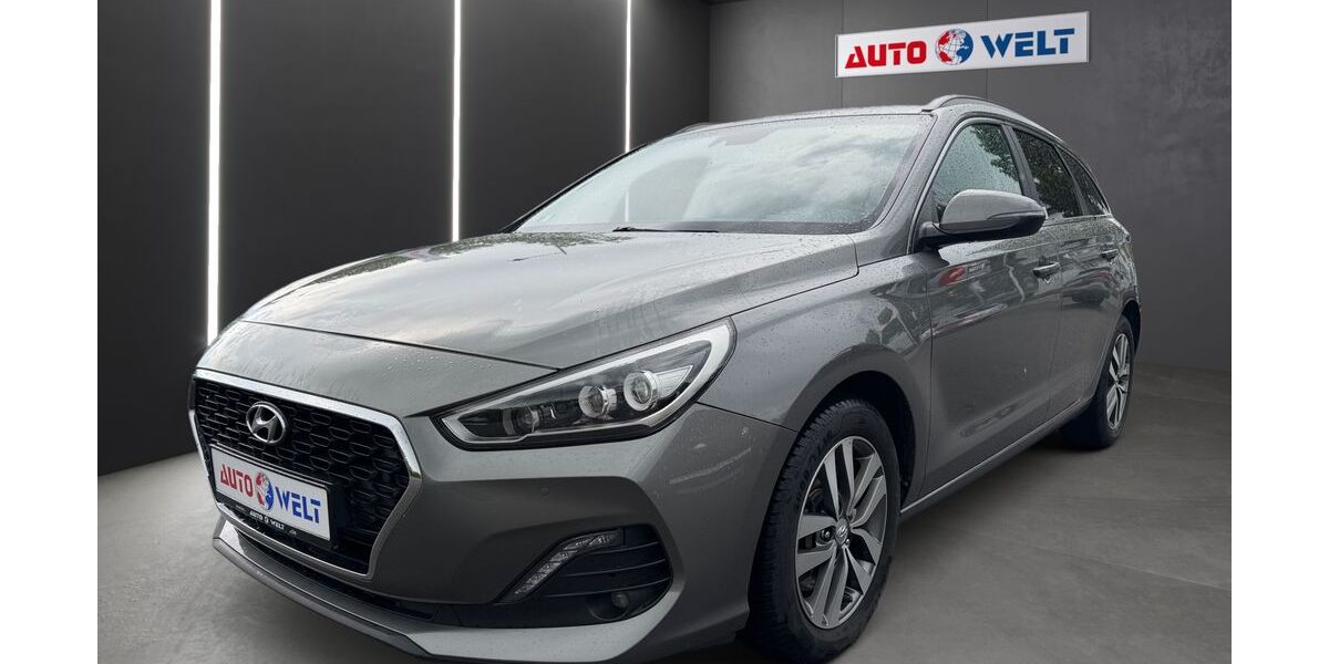 Hyundai i30 91.834 km 15.490 &euro; Sandersdorf Brehna 06796