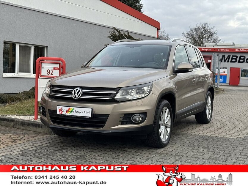 Tiguan Sport & Style 4M /Xenon/Navi/Pano/Ahk