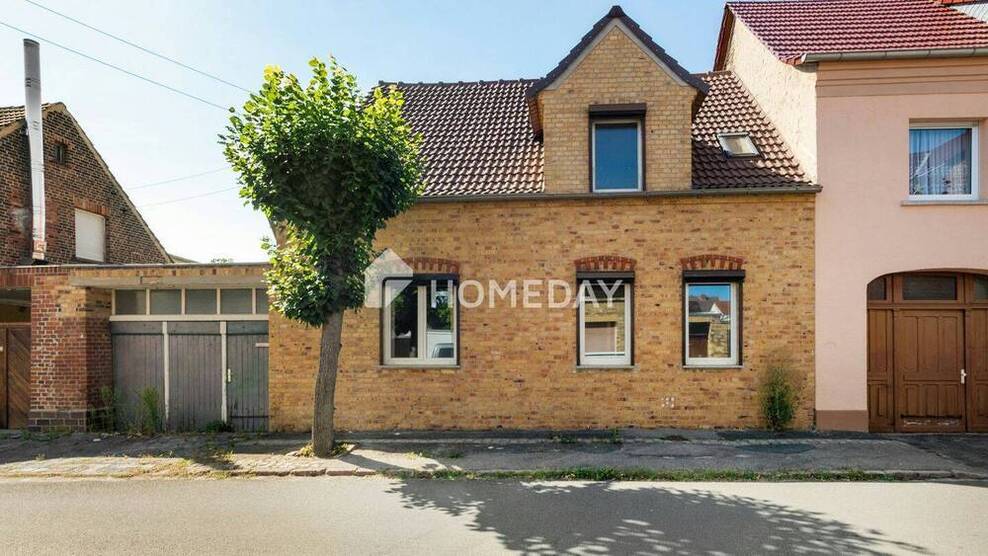 Einfamilienhaus mit Scheune, Garten, Charme und viel Potenzial - Ihr Projekt mit Zukunft