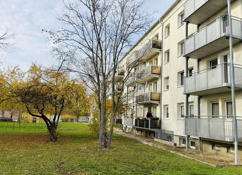 Wohnung zum Mieten in Merseburg 450 € 75 m² 4 zimmer