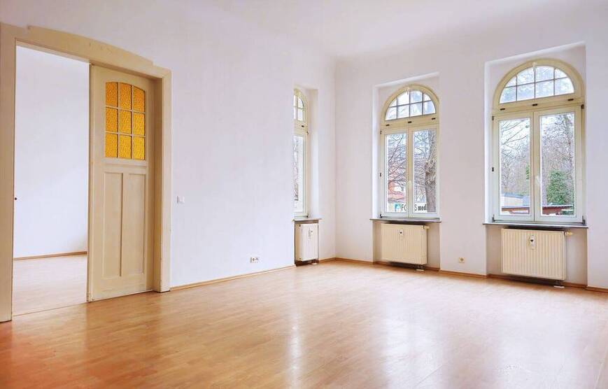 Wunderschöner Altbau zum Top-Preis: DreiraumWohnung zum Verlieben