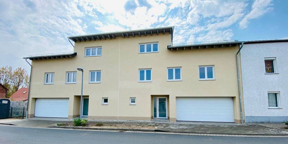 Doppelhaushälfte Salzatal Lieskau - 4 Zimmer, 152 m&sup2;, 1.350&euro; | Angebot:26306031
