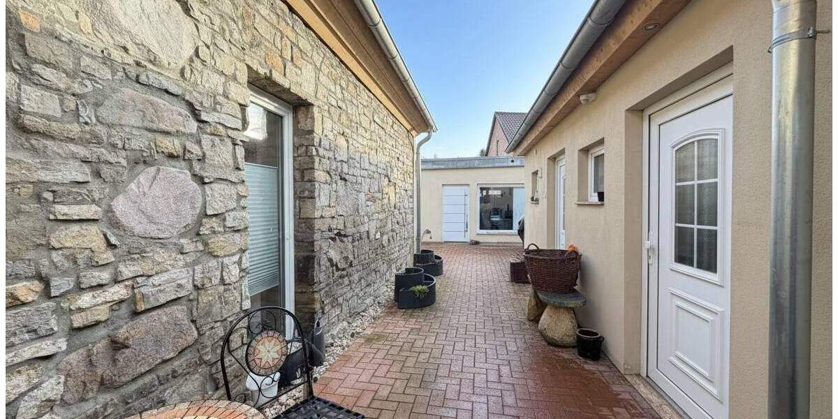 Einfamilienhaus Köthen - 6 Zimmer, 191 m&sup2;, 398.000&euro; | Angebot:25154040