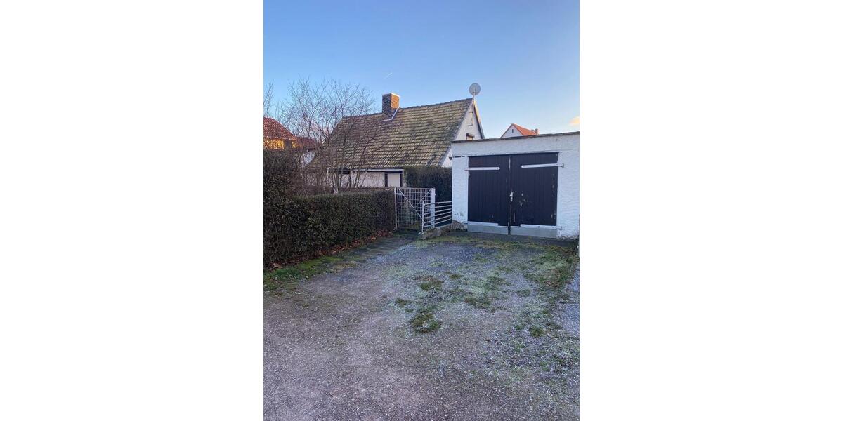 Einfamilienhaus Bad Dürrenberg - 3 Zimmer, 74 m&sup2;, 60.000&euro; | Angebot:25263084