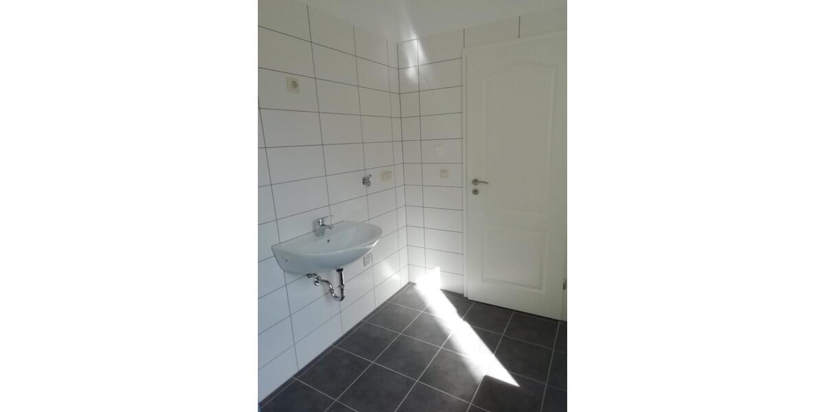 Terrassenwohnung Halle (Saale) Damaschkestraße - 2 Zimmer, 68 m&sup2;, 600&euro; | Angebot:26703295