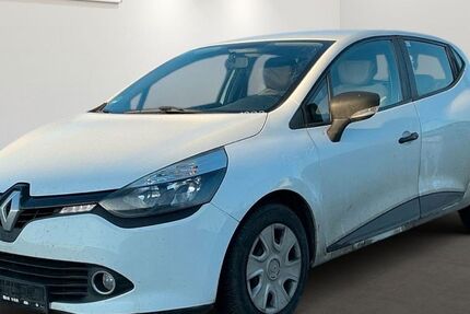 Renault Clio 160.926 km 4.499 &euro; Brehna 06796