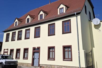 Wohnung Bad Lauchstädt - 2.5 Zimmer, 64 m&sup2;, 416&euro; | Angebot:25874922