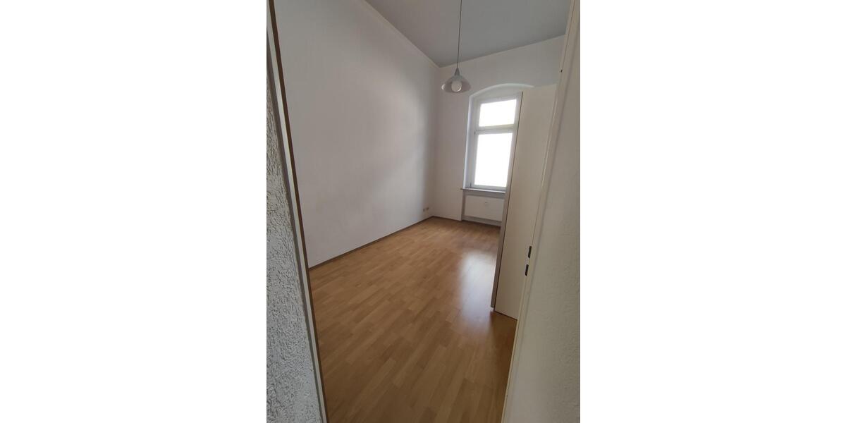 Etagenwohnung Halle (Saale) Büschdorf - 2 Zimmer, 45 m&sup2;, 380&euro; | Angebot:26661248