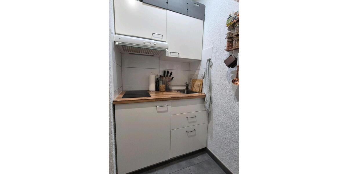 Etagenwohnung Halle (Saale) Büschdorf - 1 Zimmer, 23 m&sup2;, 170&euro; | Angebot:26551061