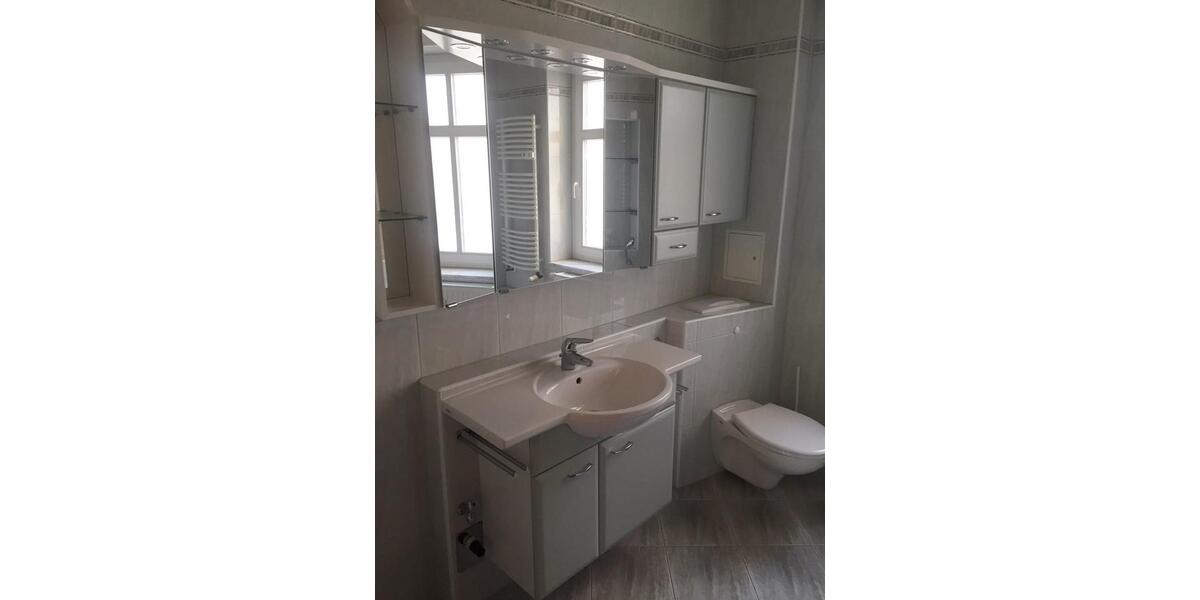 Etagenwohnung Bitterfeld-Wolfen Bitterfeld - 5 Zimmer, 125 m&sup2;, 937&euro; | Angebot:24363184