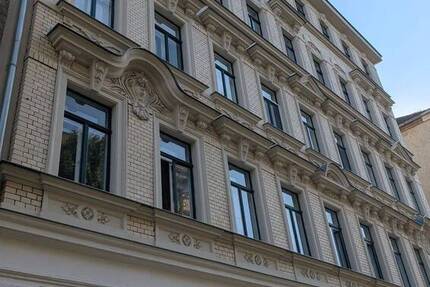 Geräumige 5-Zimmer-Wohnung mit Balkon in Leipzig
