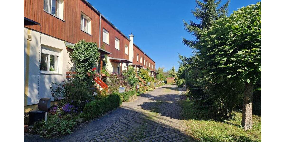 Reihenmittelhaus Halle (Saale) Böllberg-Wörmlitz - 4 Zimmer, 136 m&sup2;, 365.000&euro; | Angebot:25897631