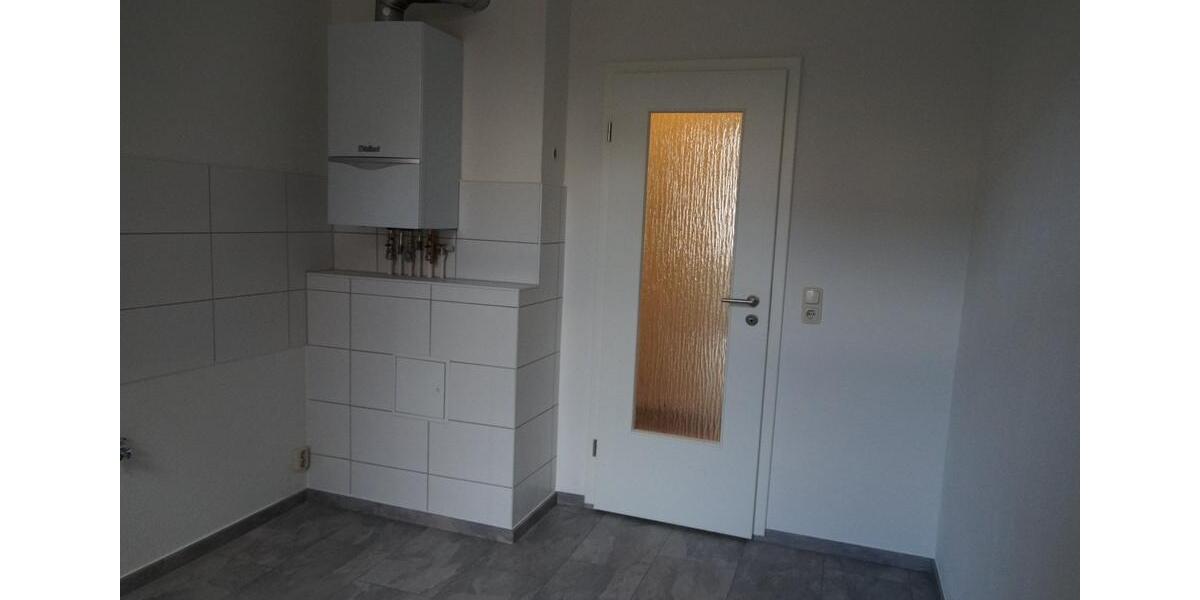 Etagenwohnung Halle (Saale) Damaschkestraße - 3 Zimmer, 59 m&sup2;, 500&euro; | Angebot:26573002
