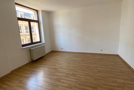 Helle 4-Zimmer-Wohnung im 3. OG – Perfekt für Familien oder WG`s 4 zimmer