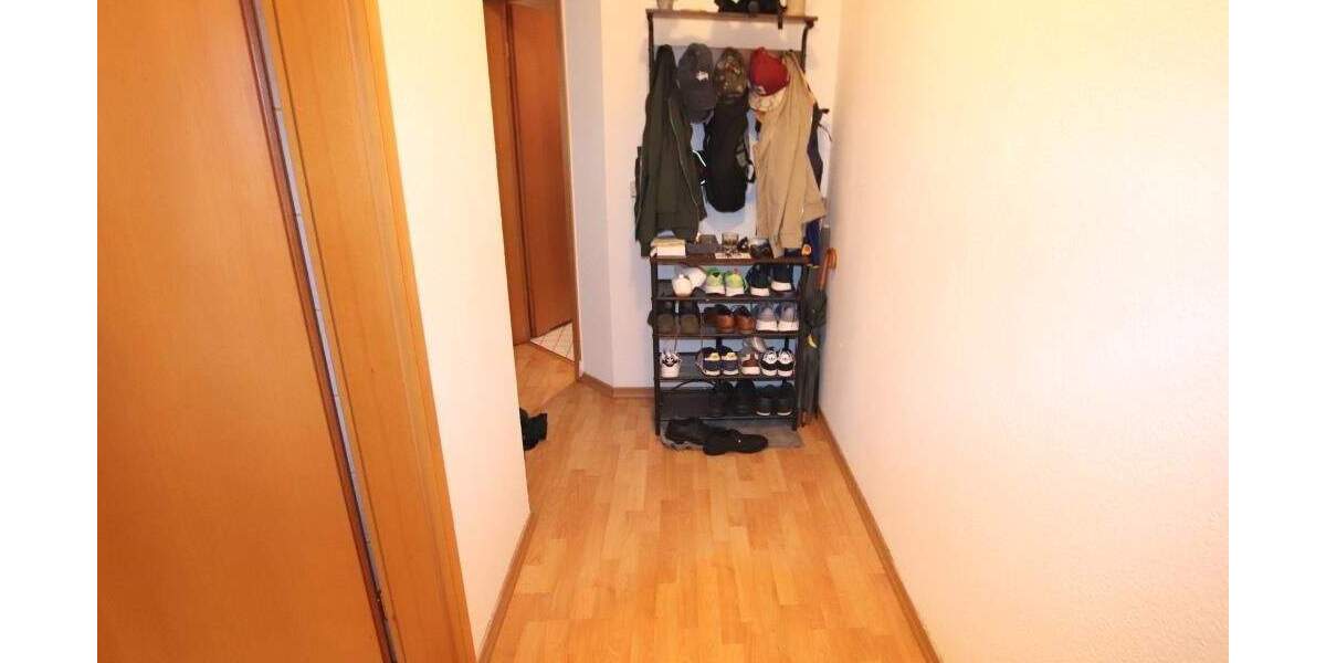 Etagenwohnung Halle(Saale) Innenstadt - 2 Zimmer, 50 m&sup2;, 75.000&euro; | Angebot:24532178