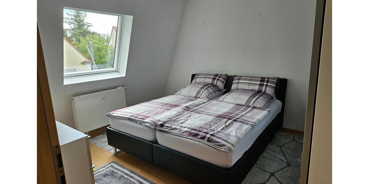 Dachgeschoßwohnung Bad Dürrenberg - 2 Zimmer, 61 m&sup2;, 115.000&euro; | Angebot:25539480