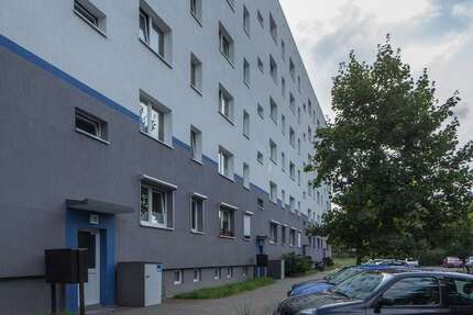 Wohnung Halle Heide-Nord/Blumenau - 1 Zimmer, 36 m&sup2;, 293&euro; | Angebot:26222345