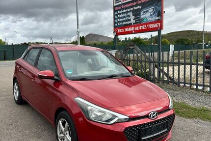 Hyundai i20 60.945 km 6.399 &euro; Lutherstadt Eisleben 06295