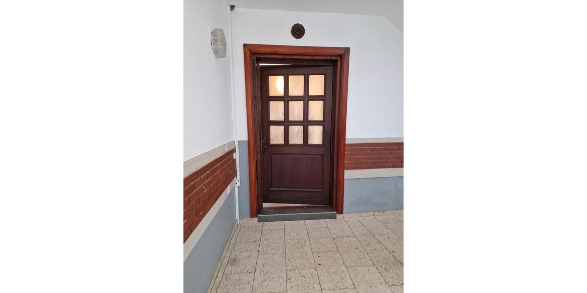 Erdgeschoßwohnung Halle (Saale) Büschdorf - 3 Zimmer, 75 m&sup2;, 540&euro; | Angebot:26350109