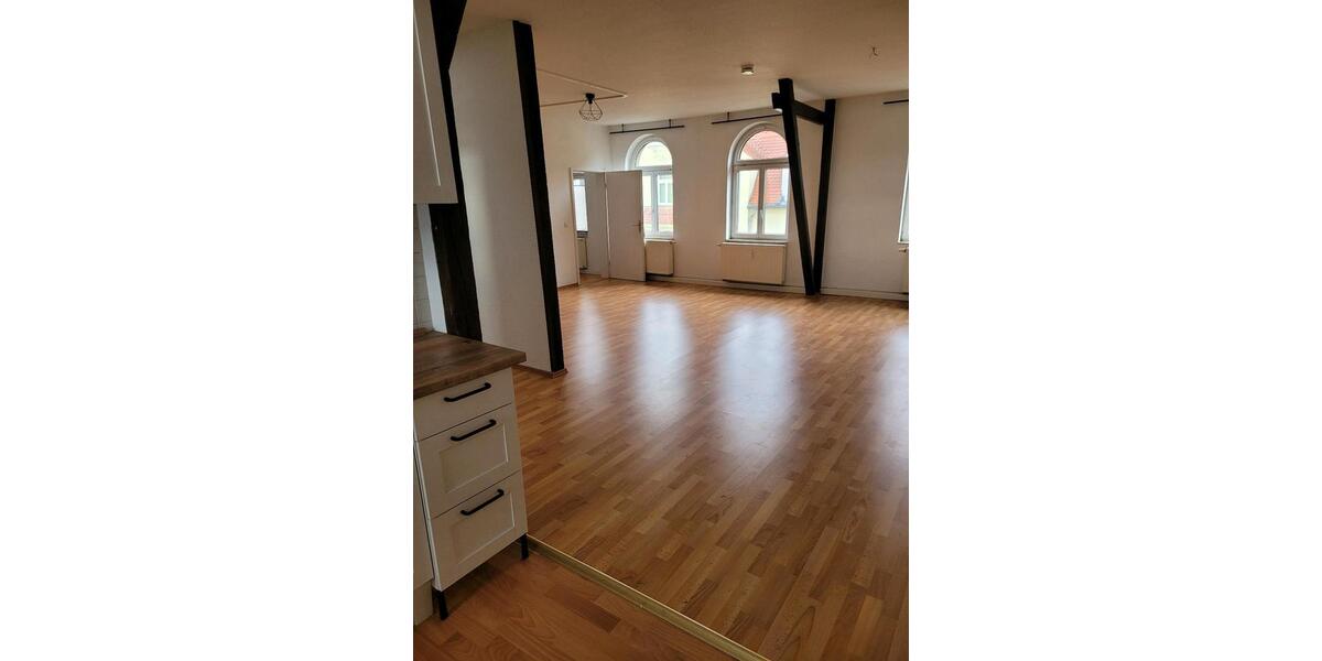 Dachgeschoßwohnung Halle (Saale) Am Wasserturm/Thaerviertel - 3 Zimmer, 98 m&sup2;, 883&euro; | Angebot:26564624