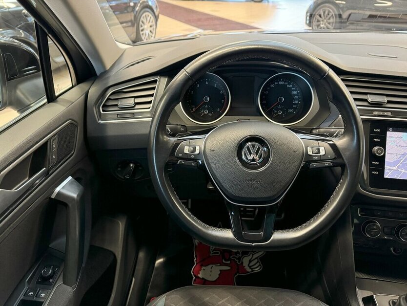 Tiguan 1.5 TSI DSG IQ /Navi/Shz/Spur/ACC/VZE/Ahk