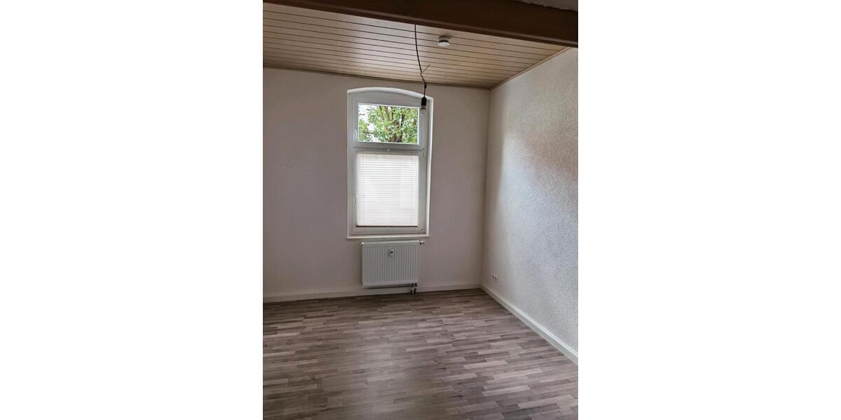 Etagenwohnung Köthen (Anhalt) - 1 Zimmer, 29 m&sup2;, 220&euro; | Angebot:26316242