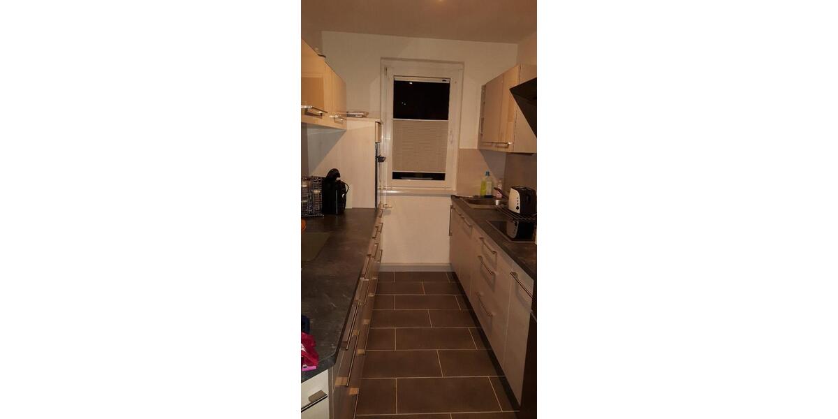 Etagenwohnung Halle (Saale) Damaschkestraße - 3 Zimmer, 69 m&sup2;, 139.000&euro; | Angebot:27273375