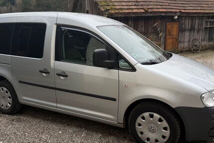VW Caddy 175.429 km 7.600 &euro; Schkeuditz 04435