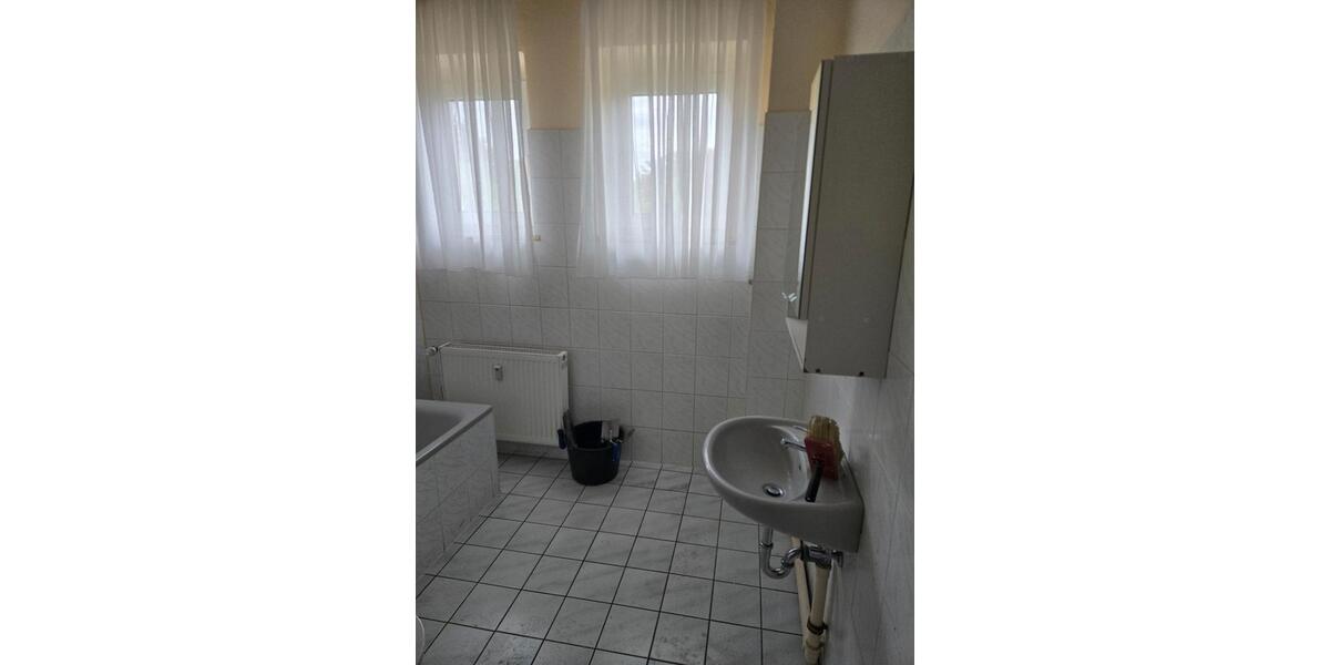 Etagenwohnung Halle (Saale) Frohe Zukunft - 2 Zimmer, 52 m&sup2;, 385&euro; | Angebot:26548340