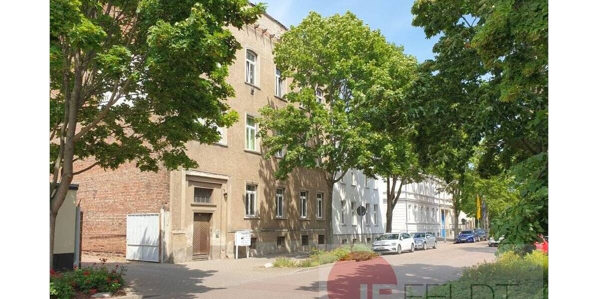 Mehrfamilienhaus, Wohnhaus Köthen (Anhalt) Köthen - 6 Zimmer, 971 m&sup2;, 395.000&euro; | Angebot:25696059