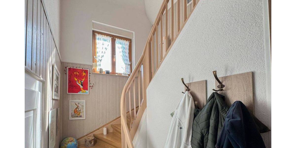 Reihenendhaus Kabelsketal Zwintschöna - 6 Zimmer, 176 m&sup2;, 299.000&euro; | Angebot:26887027