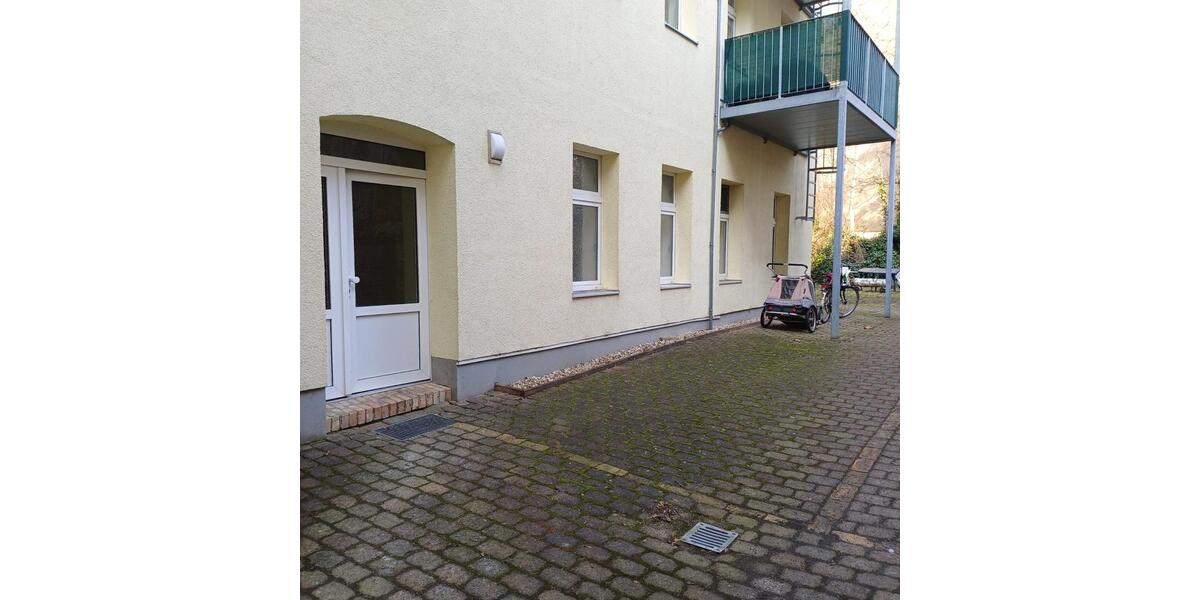 Erdgeschoßwohnung Halle (Saale) Am Wasserturm/Thaerviertel - 2 Zimmer, 38 m&sup2;, 350&euro; | Angebot:25378237