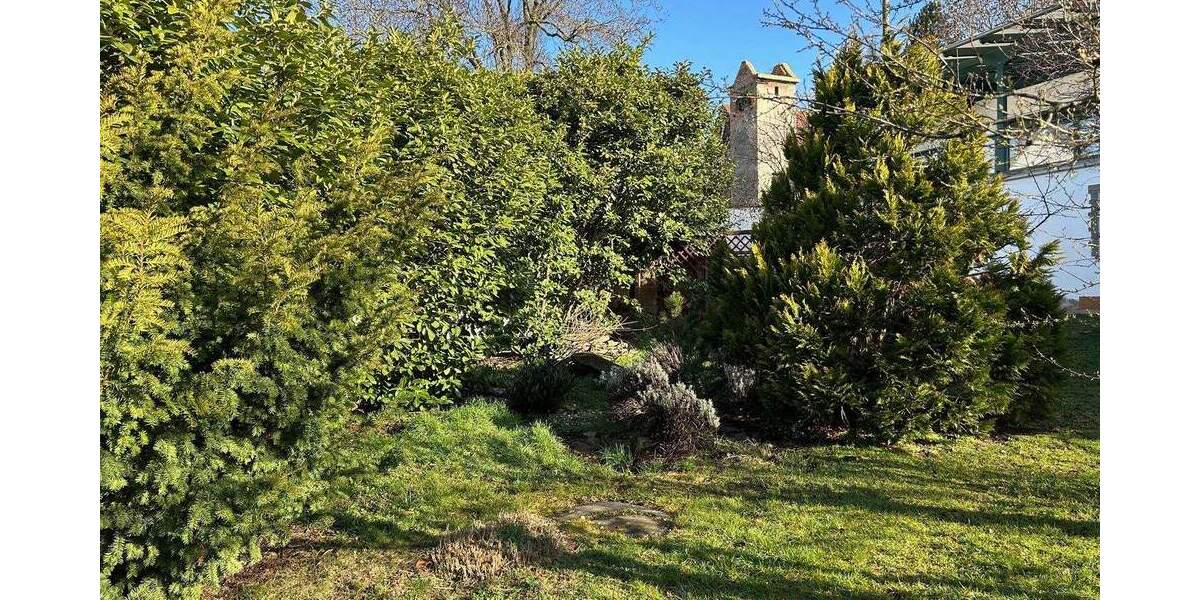 Einfamilienhaus Petersberg - 5 Zimmer, 140 m&sup2;, 275.000&euro; | Angebot:25770422