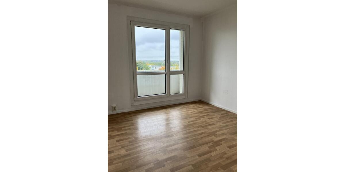 Dachgeschoßwohnung Halle (Saale) Nietleben - 6 Zimmer, 112 m&sup2;, 657&euro; | Angebot:24378268