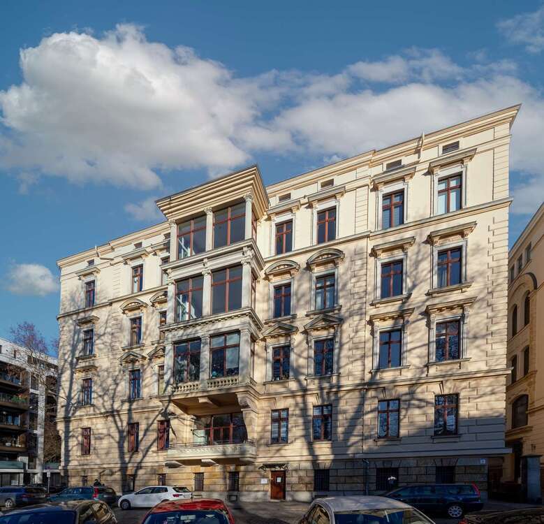 Wohnung zum Kaufen in Leipzig 625.000 € 156.26 m²