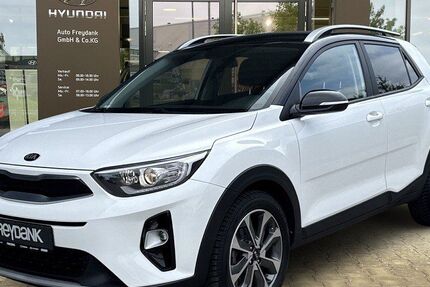 Kia Stonic 45.339 km 13.999 € Leipzig 04178