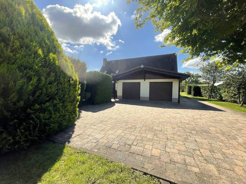 Wohnen, spielen, genießen - Familienfreundliches Einfamilienhaus mit großzügigem Garten in Brehna!
