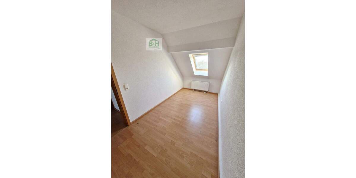 Etagenwohnung Sandersdorf-Brehna Sandersdorf - 4 Zimmer, 105 m&sup2; | Angebot:23833546