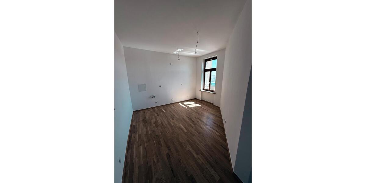 Etagenwohnung Halle (Saale) Büschdorf - 4 Zimmer, 91 m&sup2;, 1.038&euro; | Angebot:26606743
