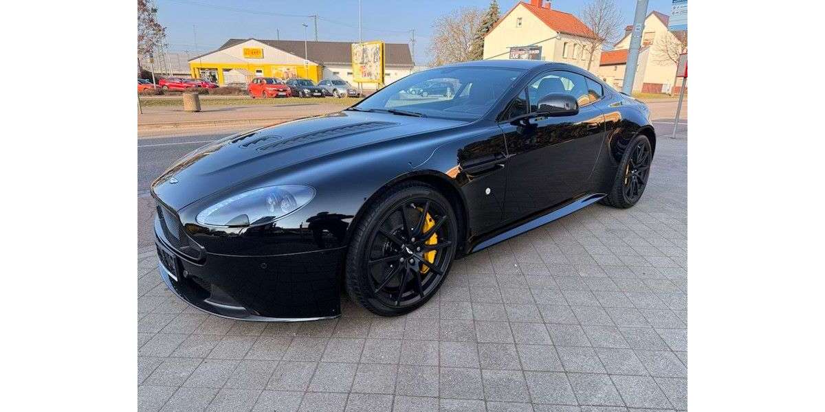 Aston Martin Vantage 31.084 km 104.900 &euro; Halle 06116